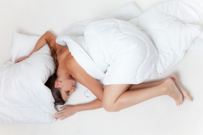 Tu stiai de ce e bine sa dormi dezbracat?